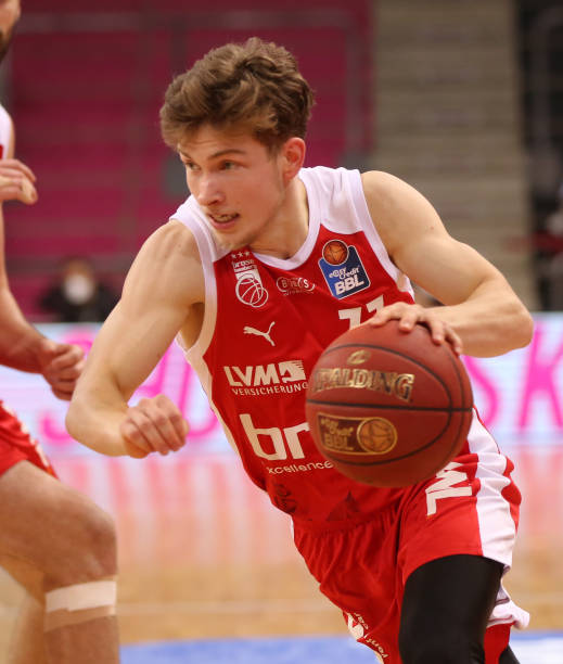 环境中找到 环境中找到