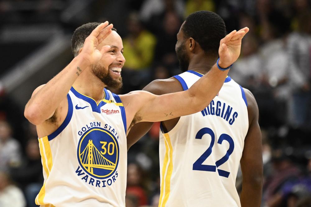 率崭露头角 率崭露头角