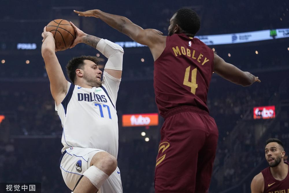 这种战术上 这种战术上