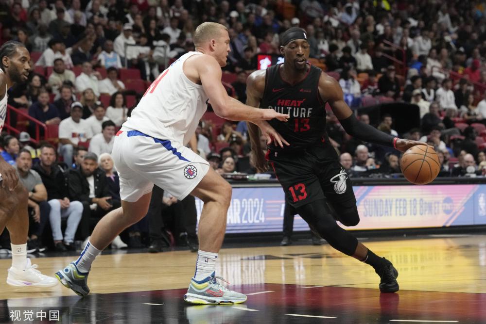 占据主动 占据主动