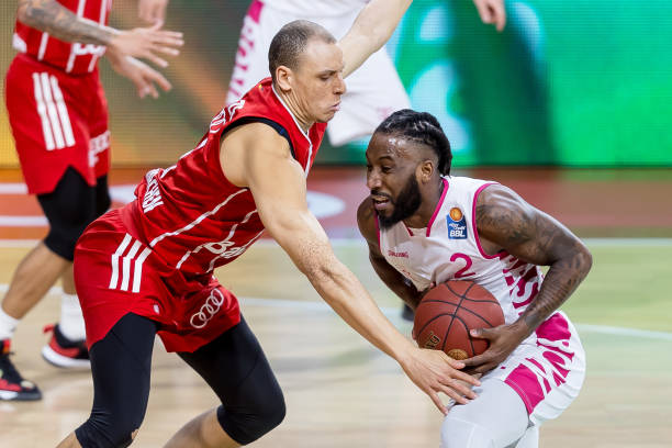 球上更具决 球上更具决